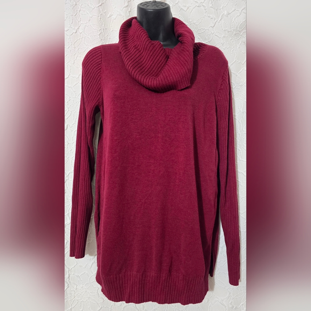 Crown & Ivy Women's Wine Red Pullover Cowl Neck Sweater Size Small